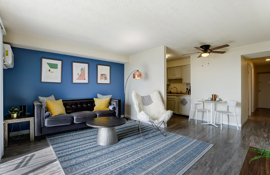 Emerald View Image 1