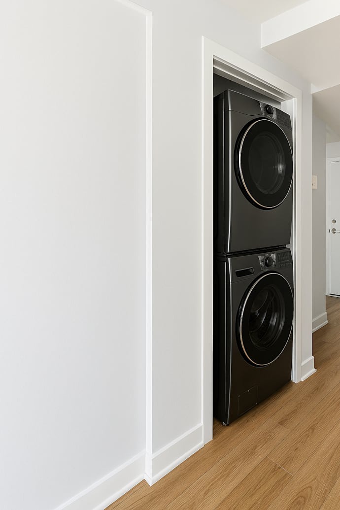 Woodridge Manor Image 16