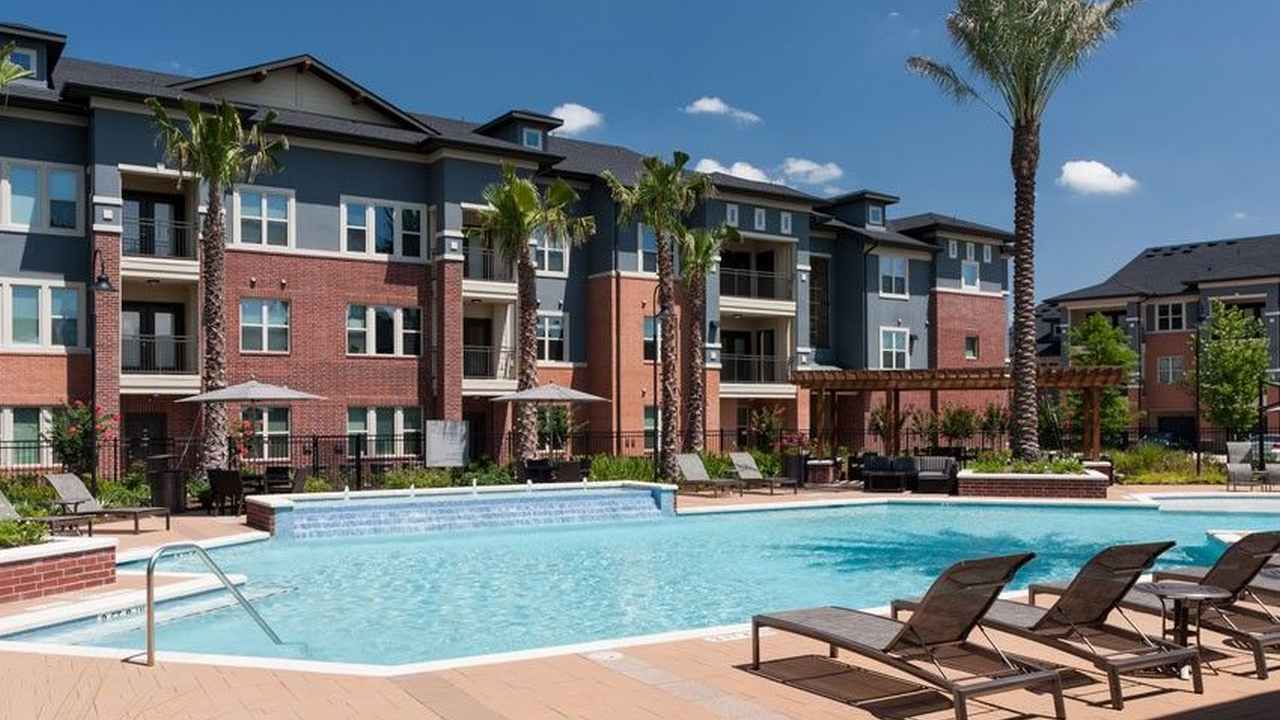 Grand Reserve Image 3