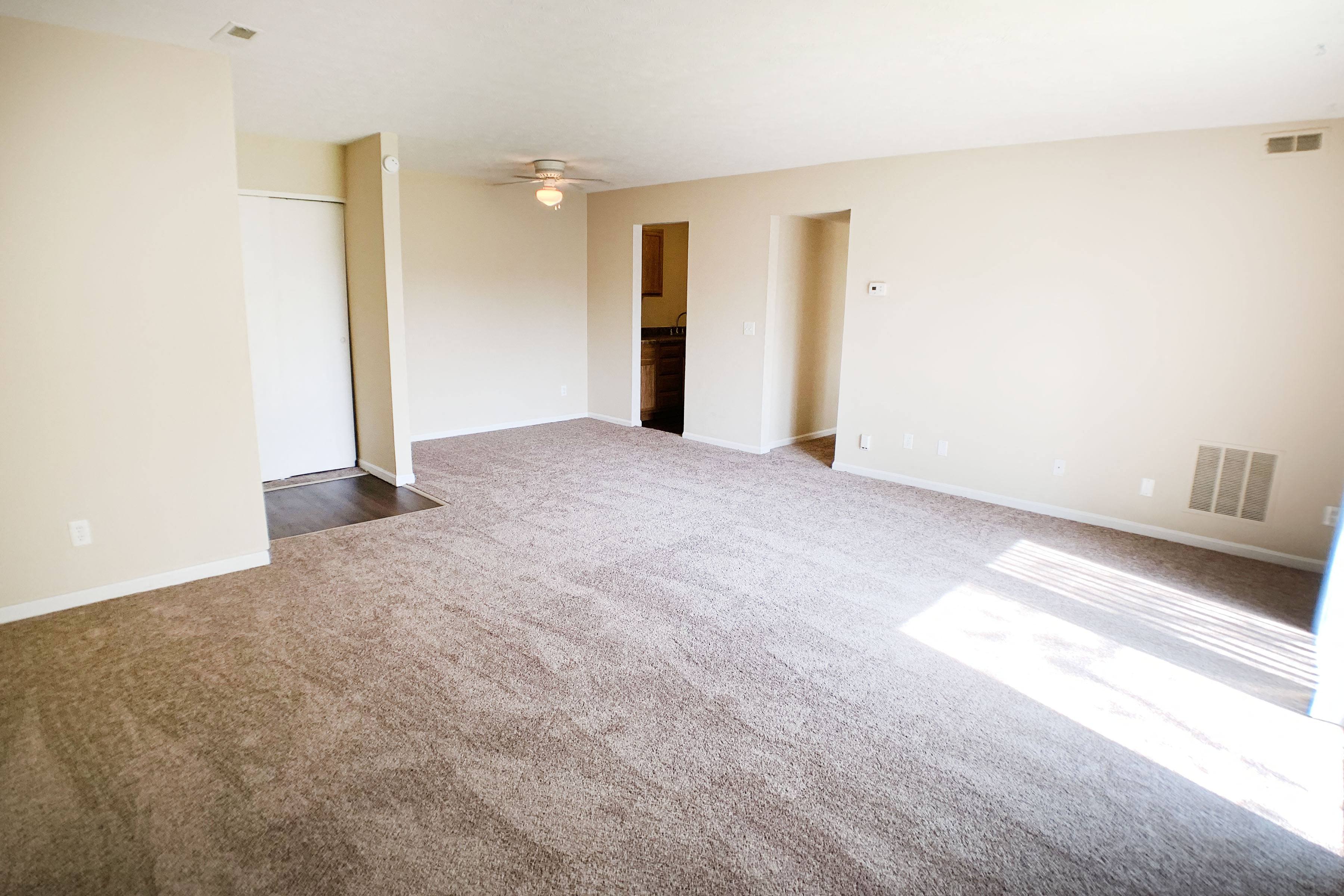 Crown Crossing Apartments Image 59