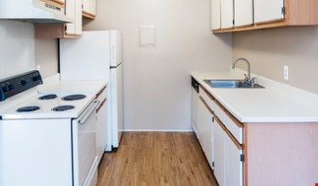 Plymouth House Image 5