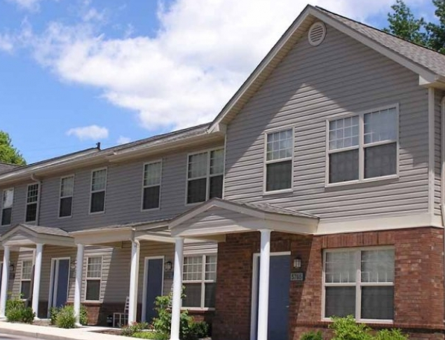 Bentwood Townhomes Image 1