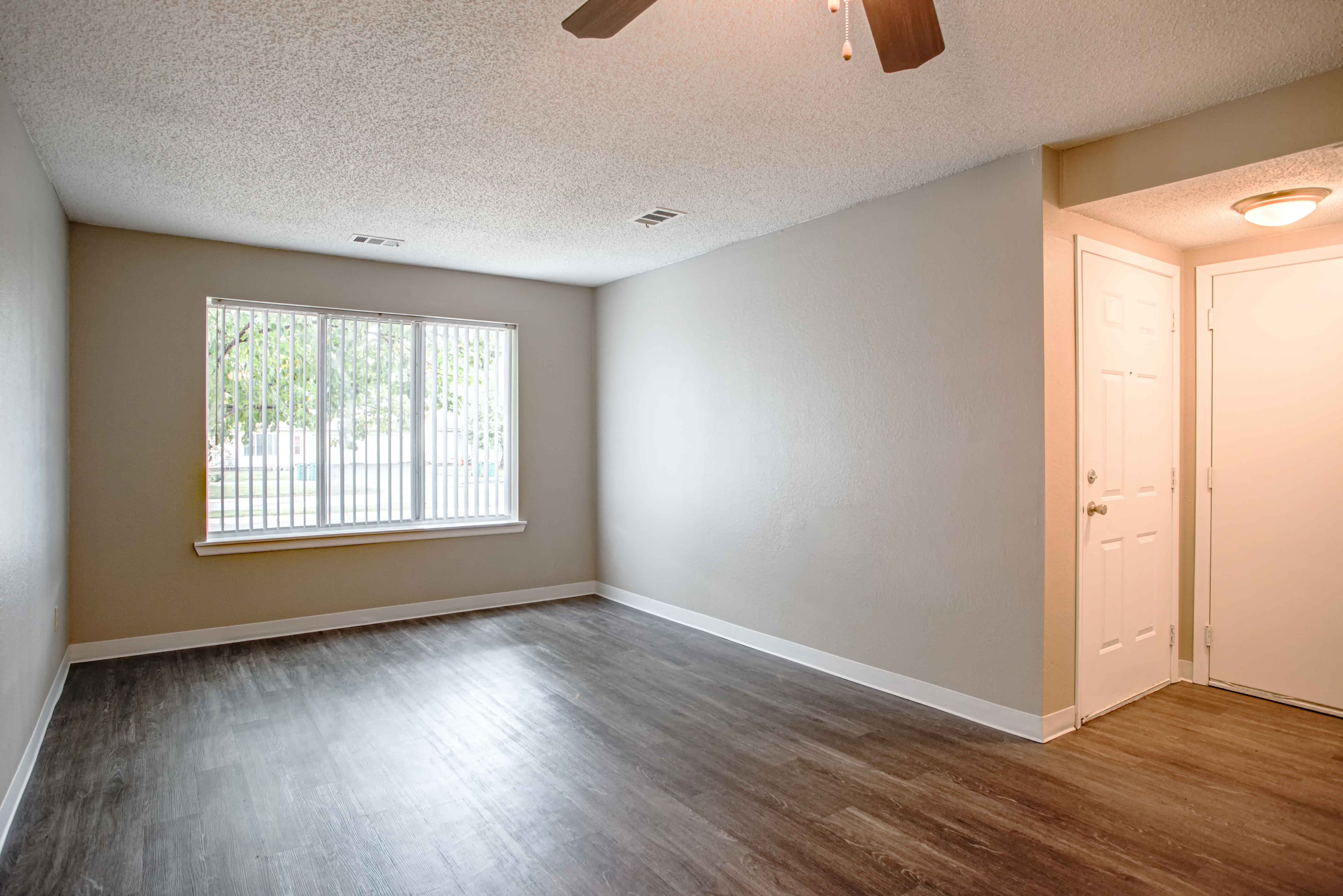 Deerfield Townhomes Image 18