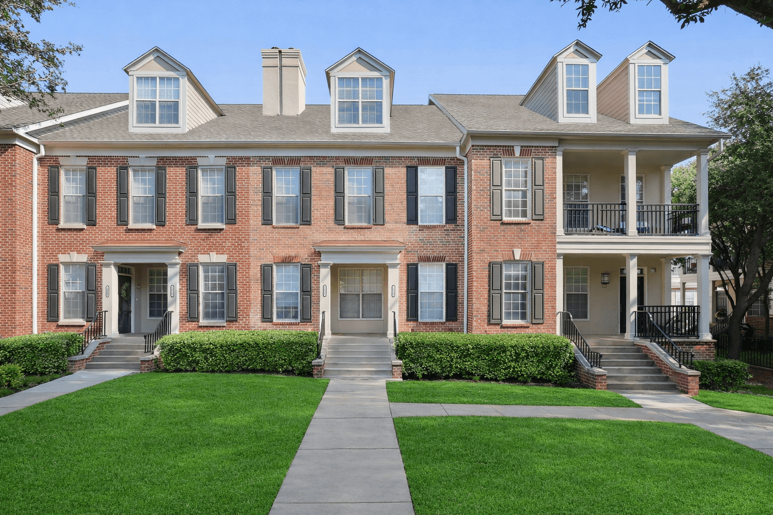 The Caruth Townhomes in Dallas, Texas