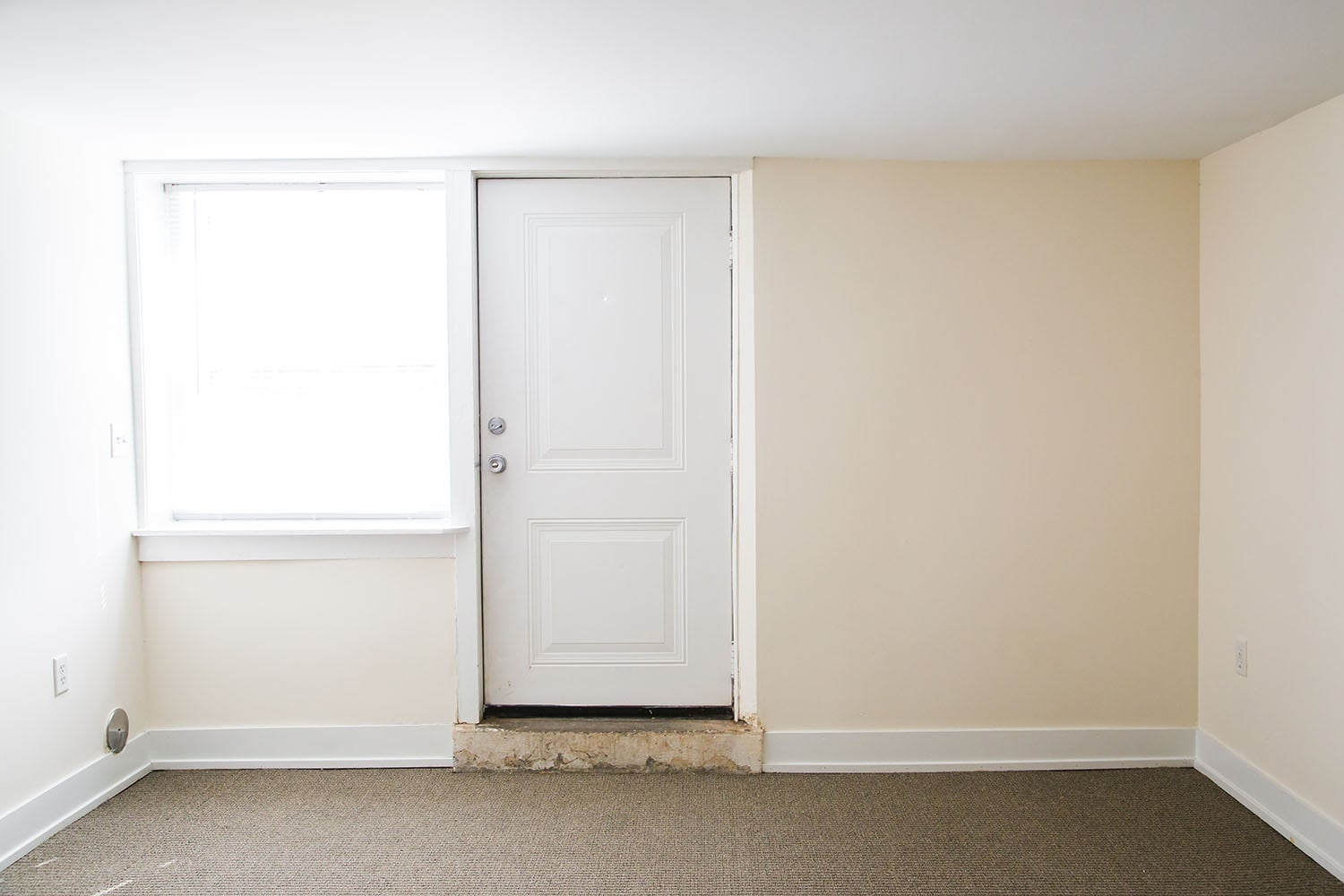 Paradise Flats Image 19
