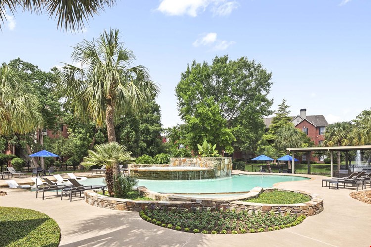 Camden Holly Springs Image 17