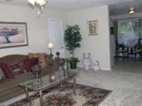 Glen Oaks Apartments Image 8