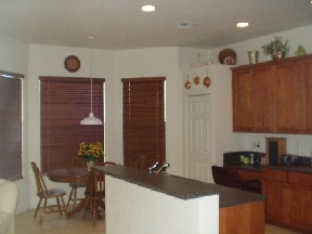 Valencia Shores Image 4