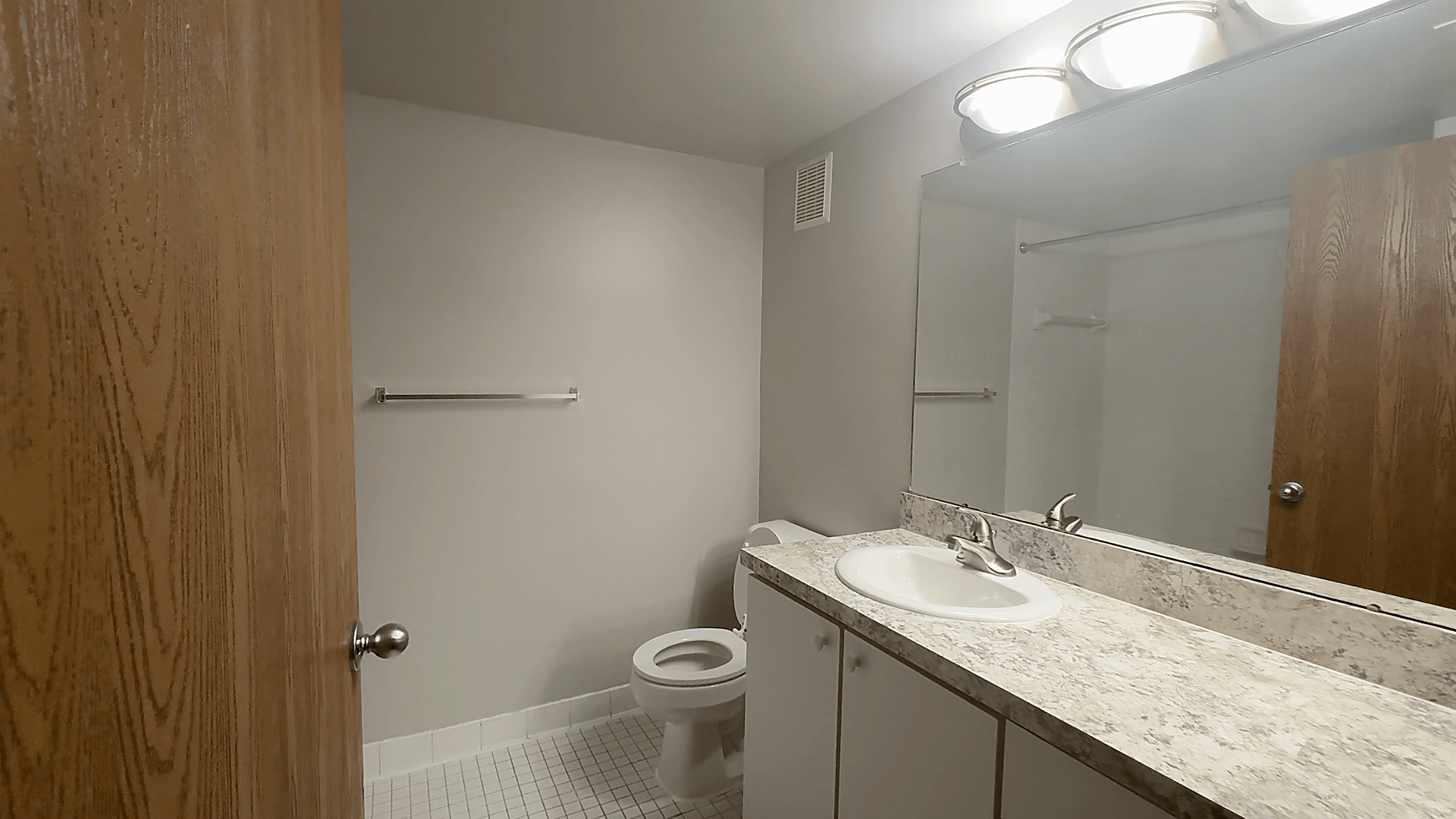 Prentiss Pointe Apartments Image 220