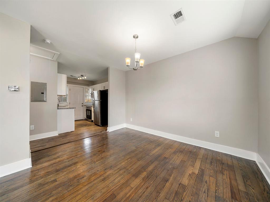 Balfour Marietta Image 4