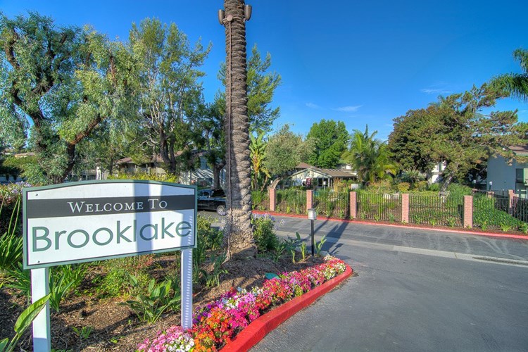 Brooklake in La Habra Image 1