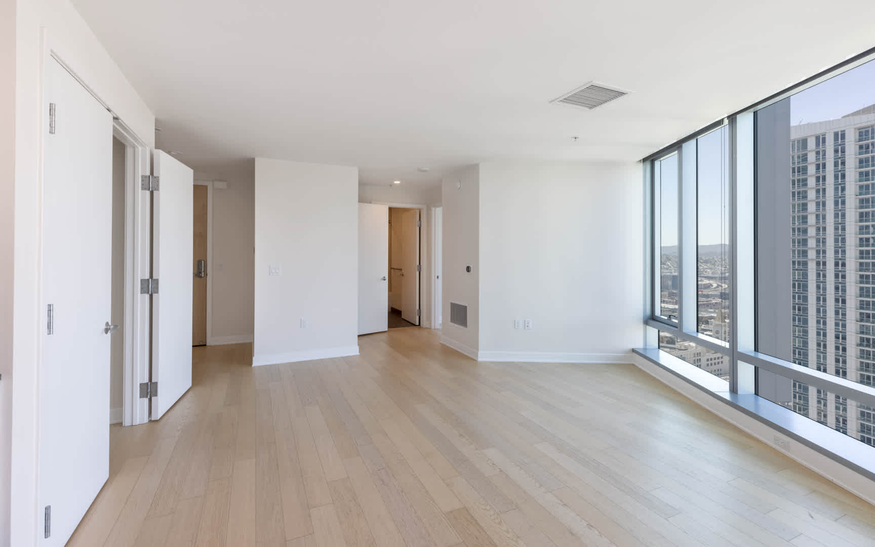 340 Fremont Image 37