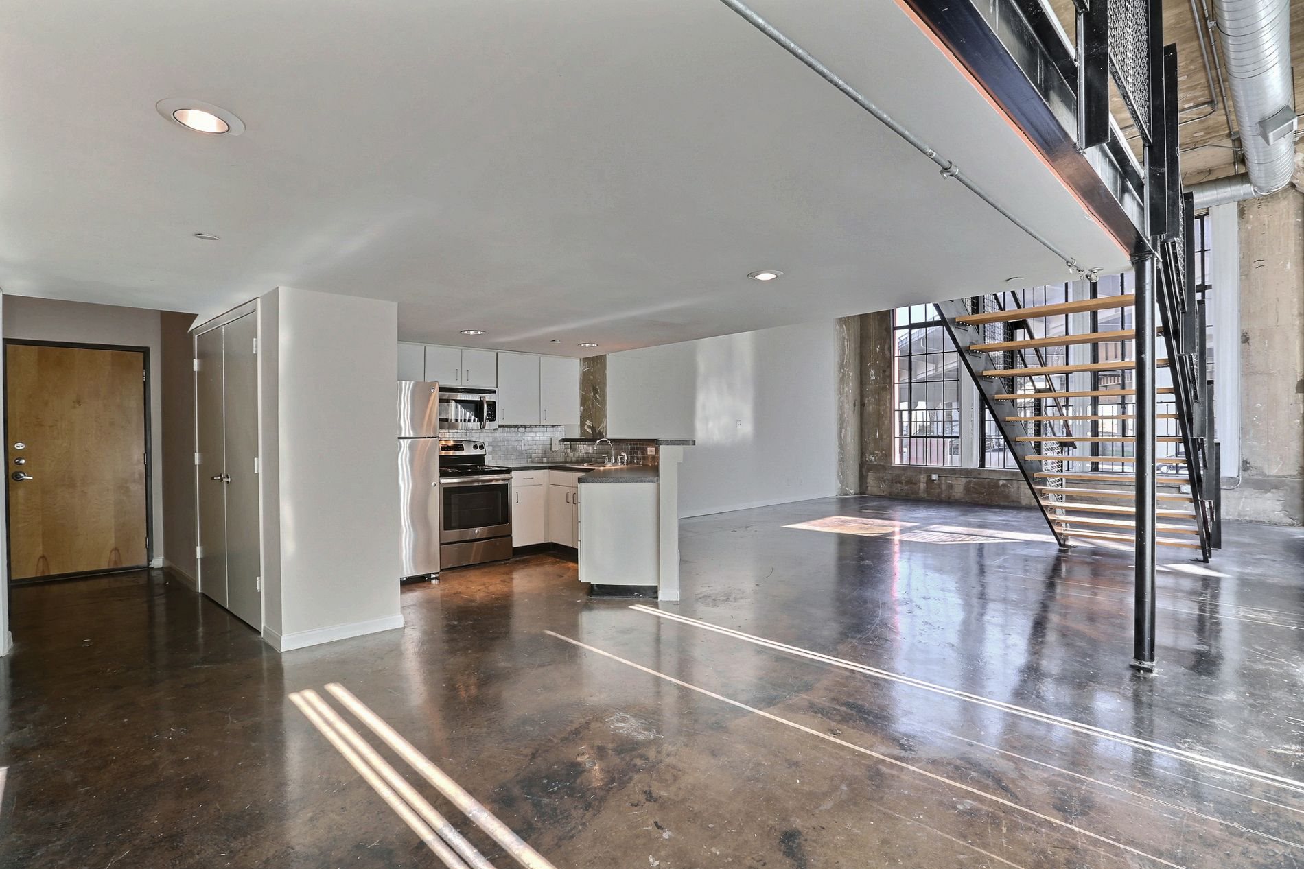 Adam Hats Lofts Image 5