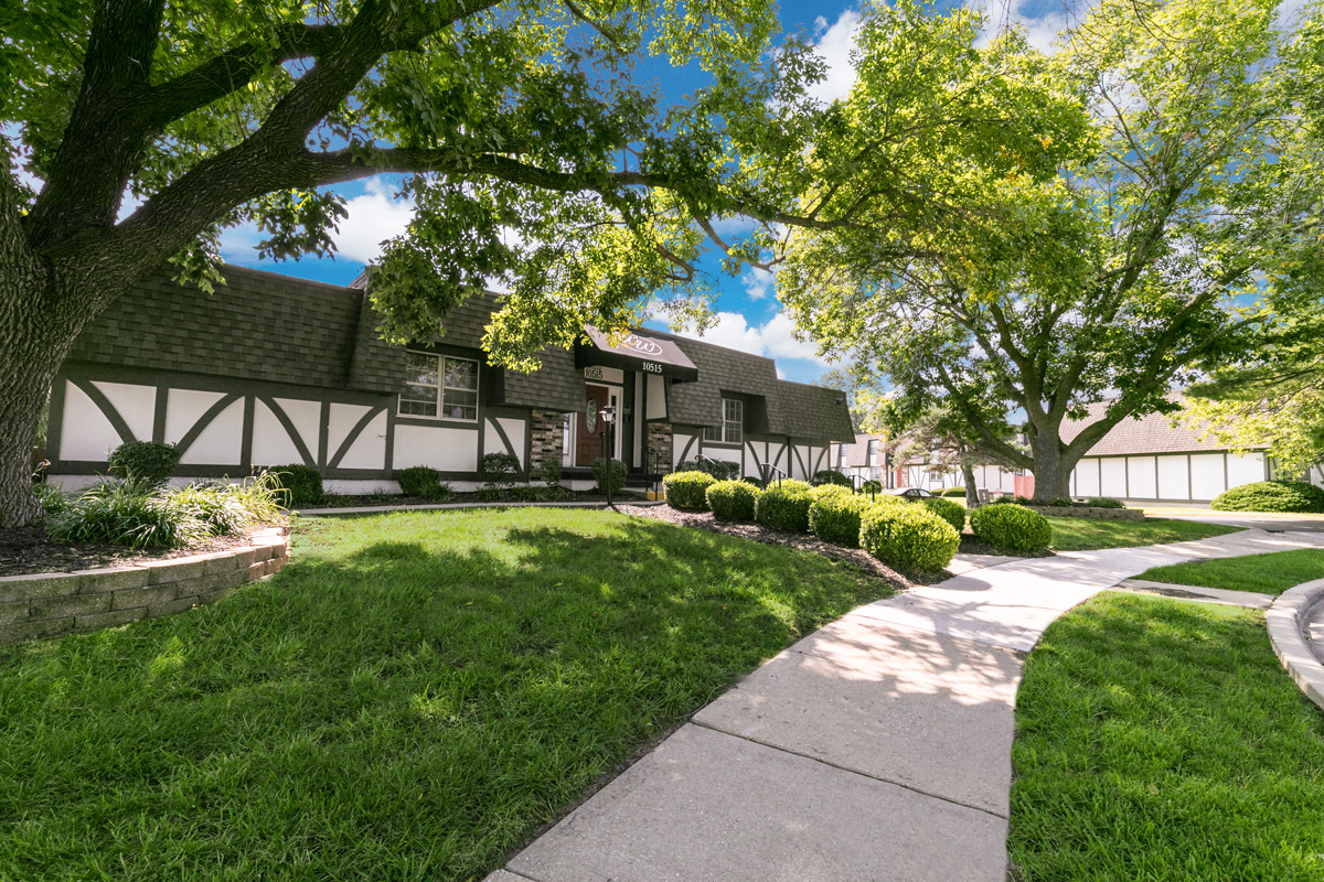 Wycliff West Image 16