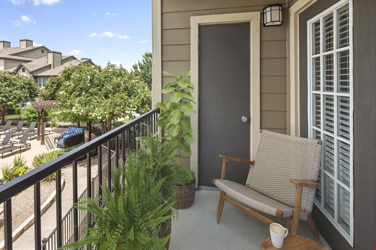 Camden Amber Oaks Image 18