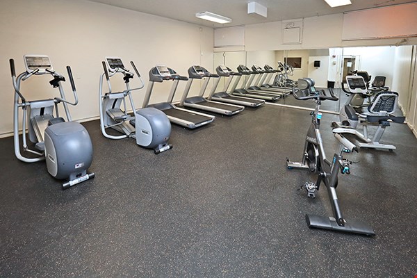 Gates Mills Place Image 13