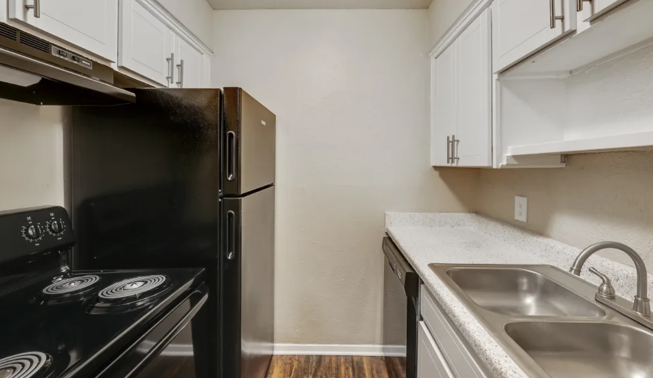 Parkway Villas Image 6