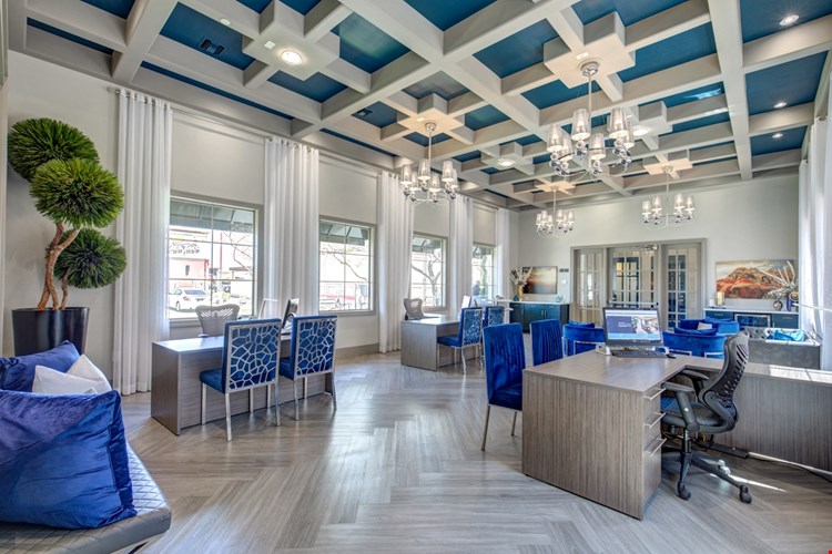 Mountain Gate Image 19