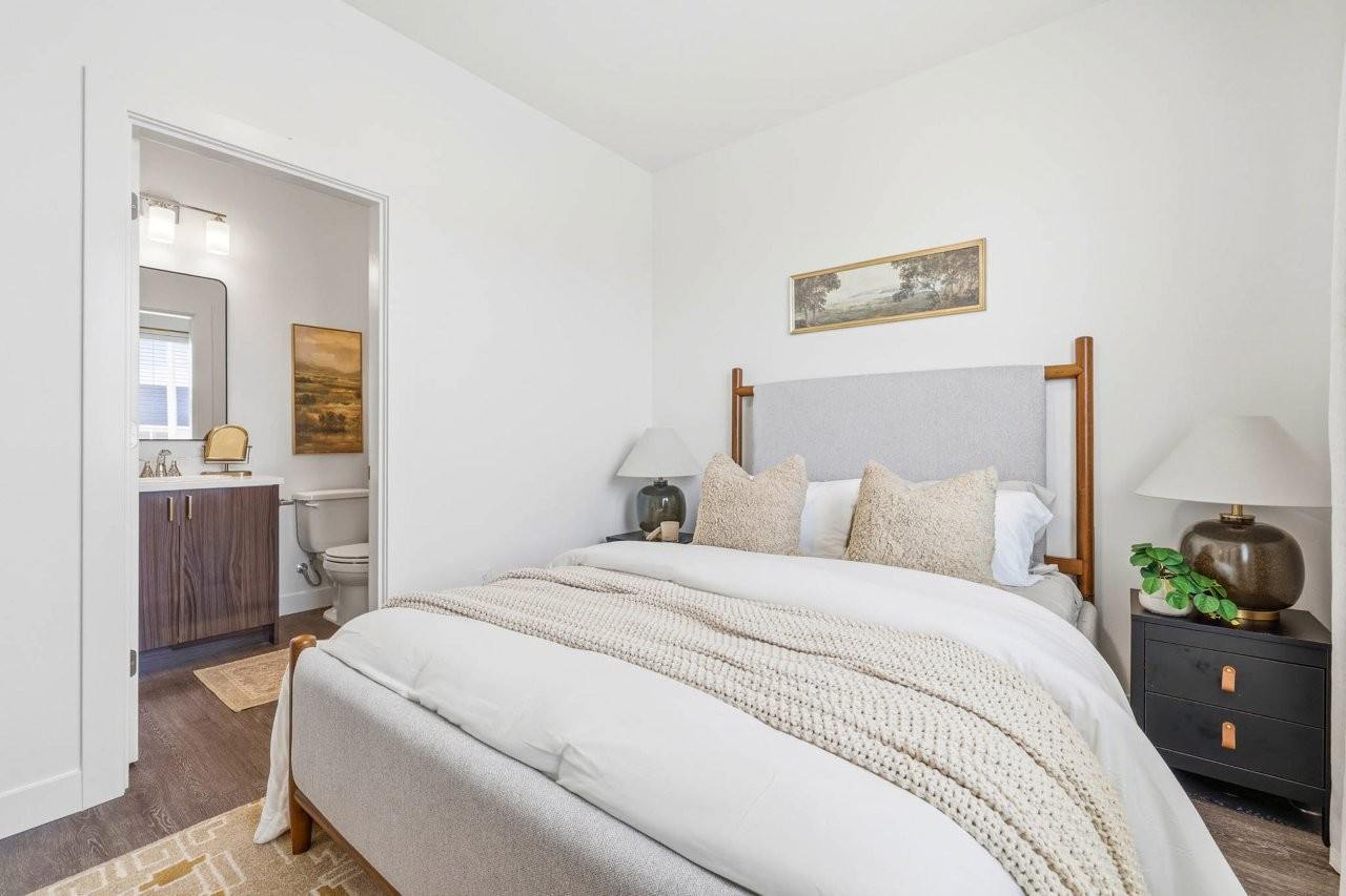 The Ridge Townhomes Image 10