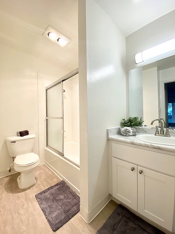 Valley West Apartments Image 12