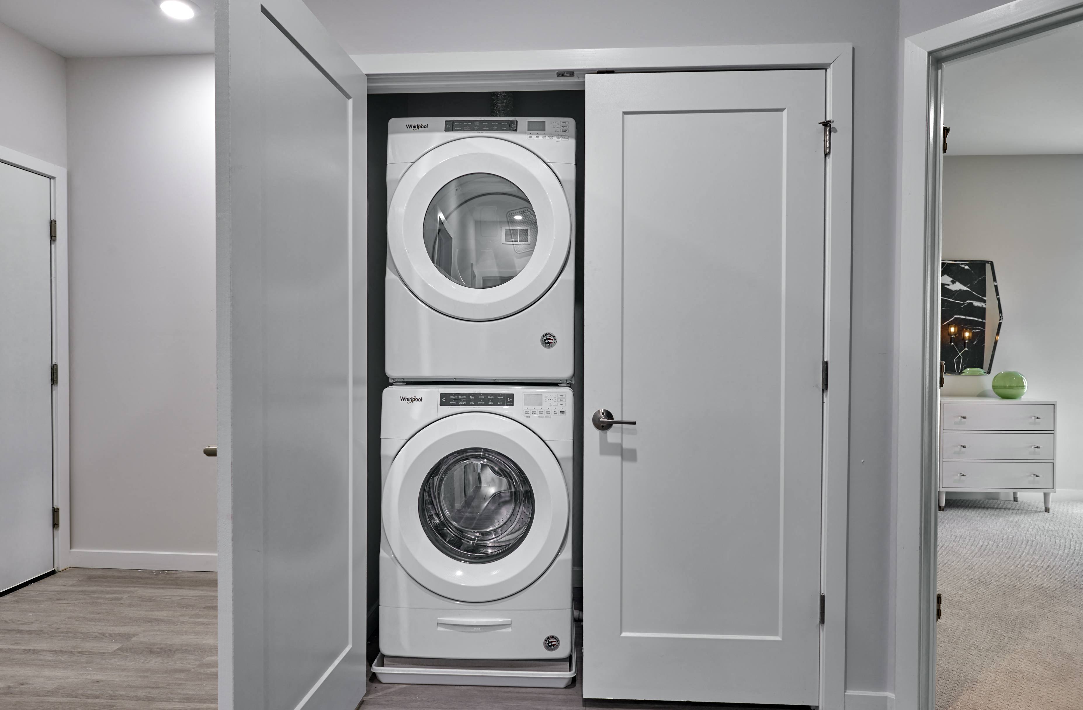 Central and Oak Image 3