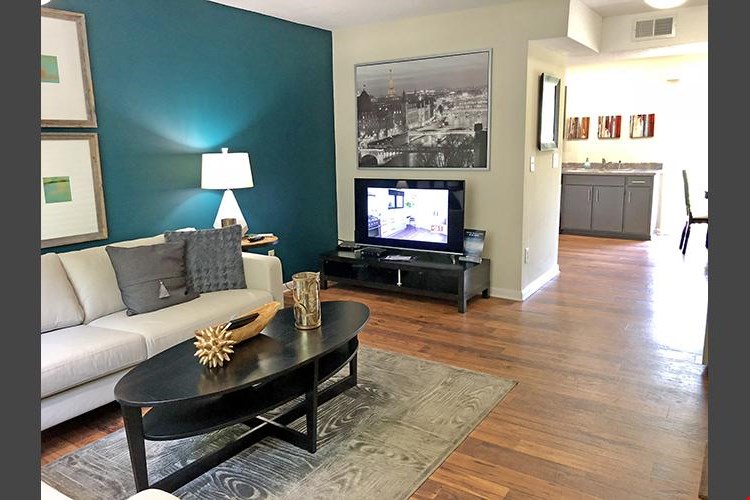 Northshore Village Image 12