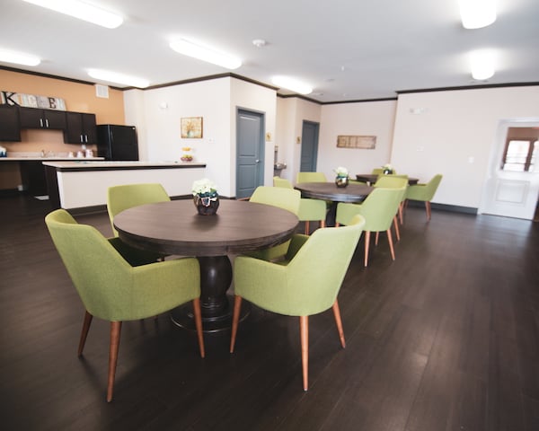 Sansom Pointe Senior Image 5