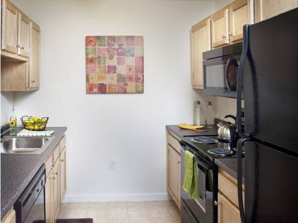 Redstone Apartments Image 3