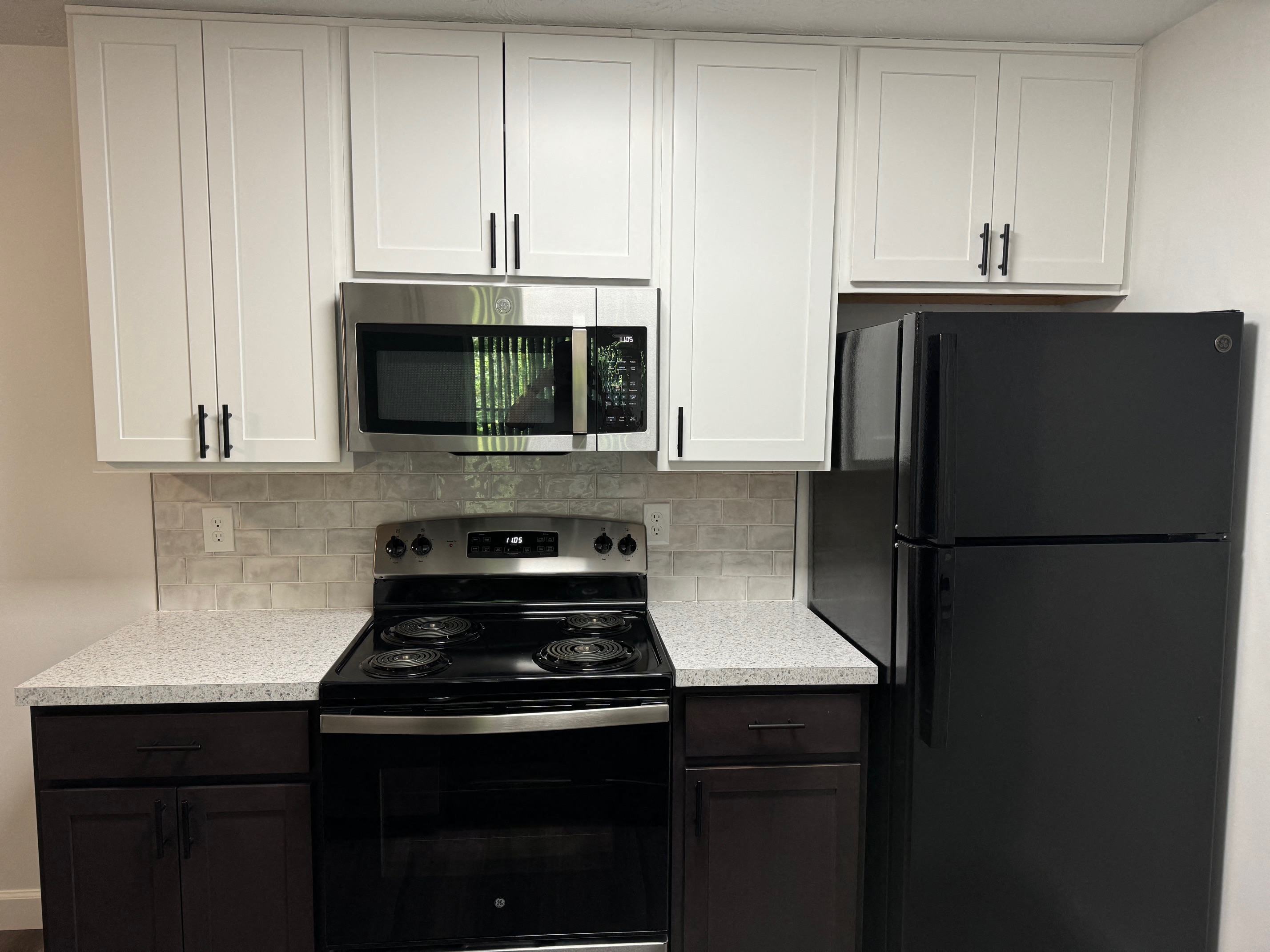 Hilltop Apartments Image 6