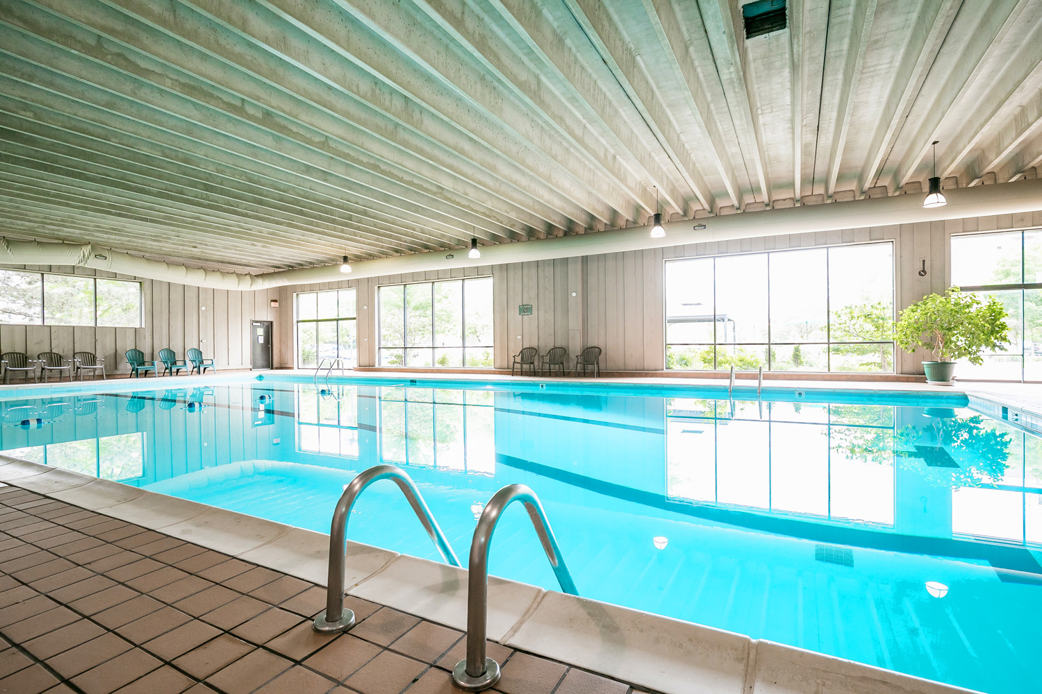 Regency Apartments Image 9