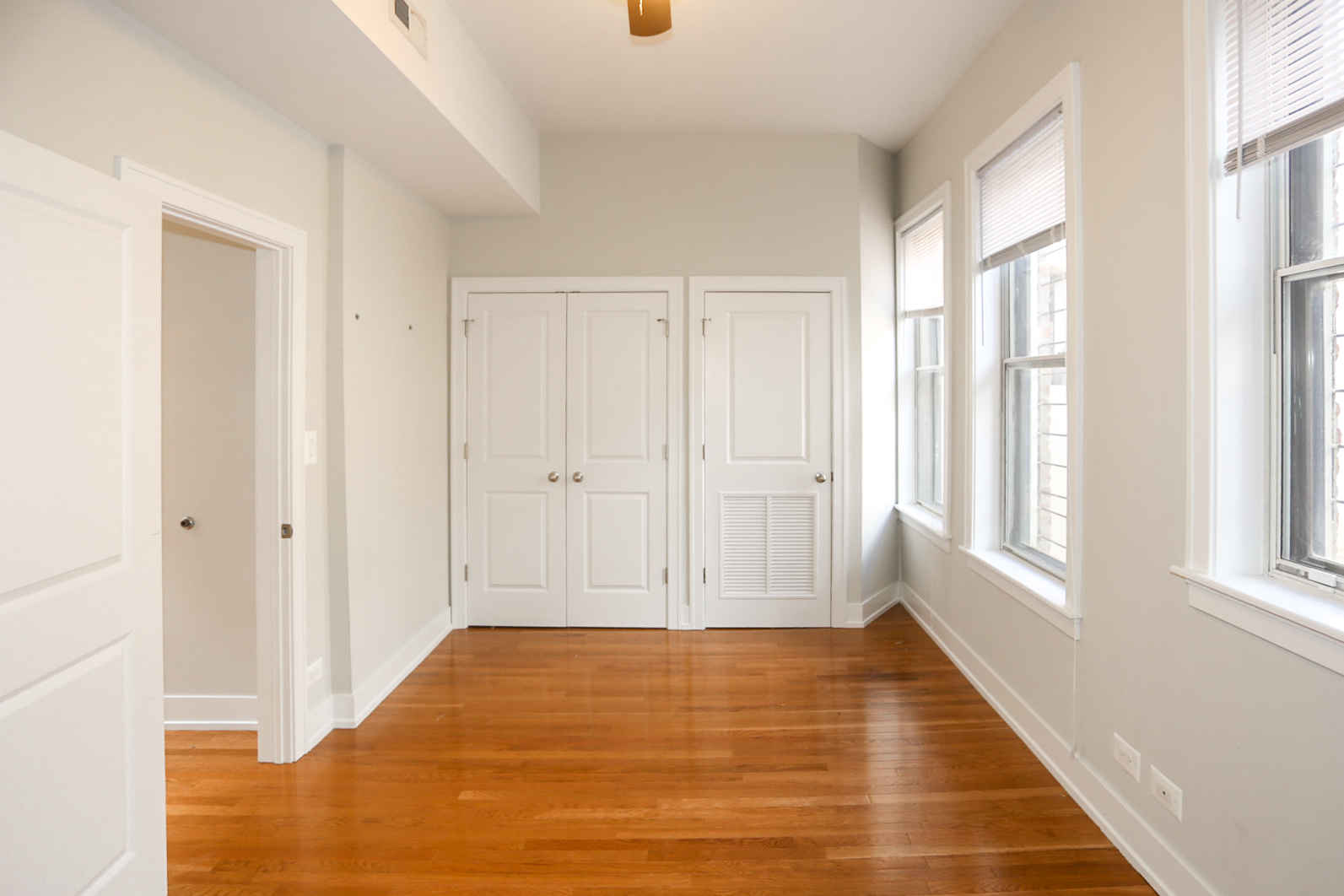 2519-27 N. Lincoln Image 3