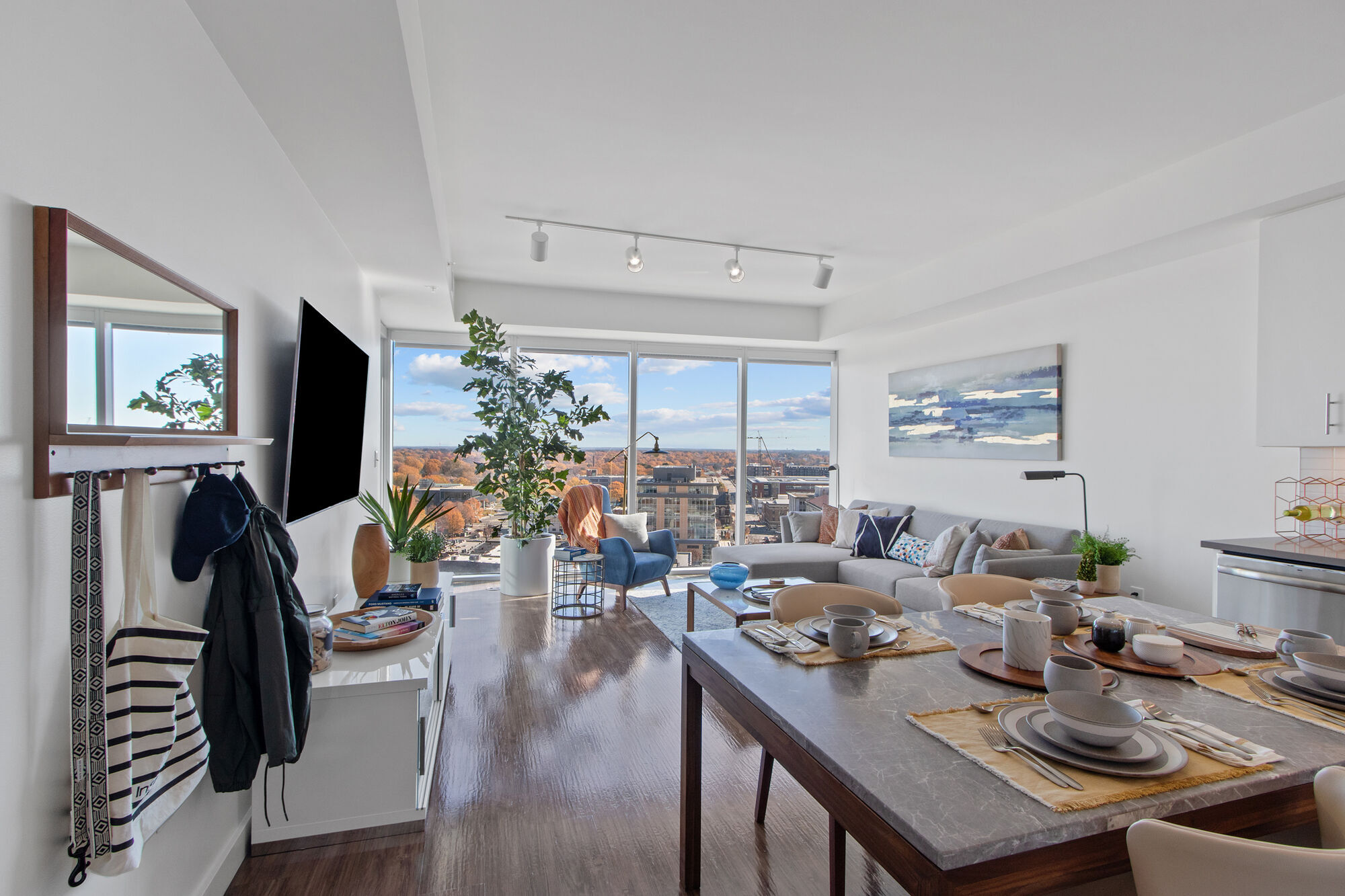 One City Center Apartments Image 1