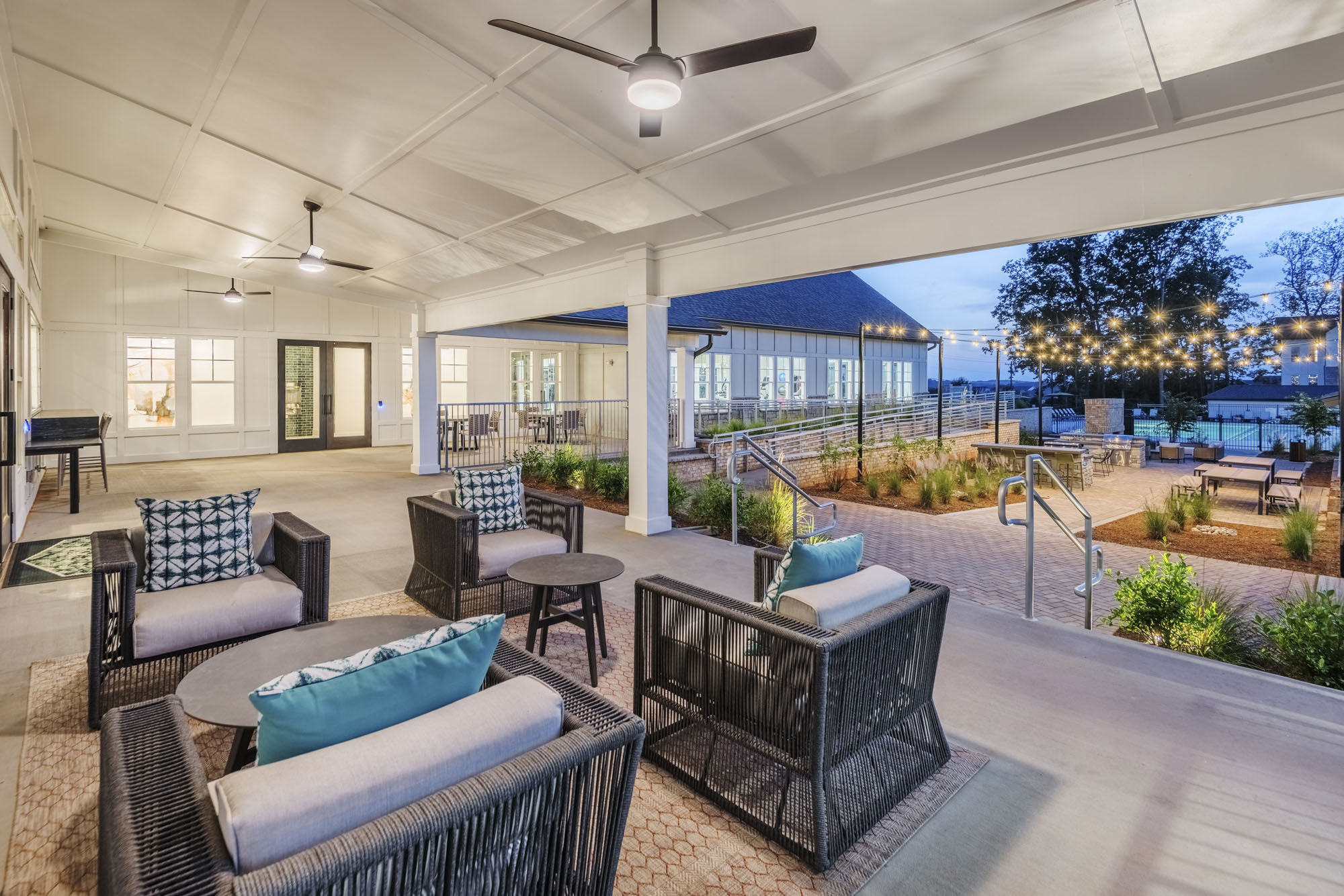 The Collins Apartments Image 23