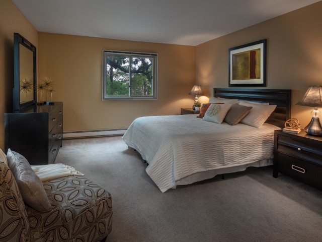 Yorktown Apartments Image 6