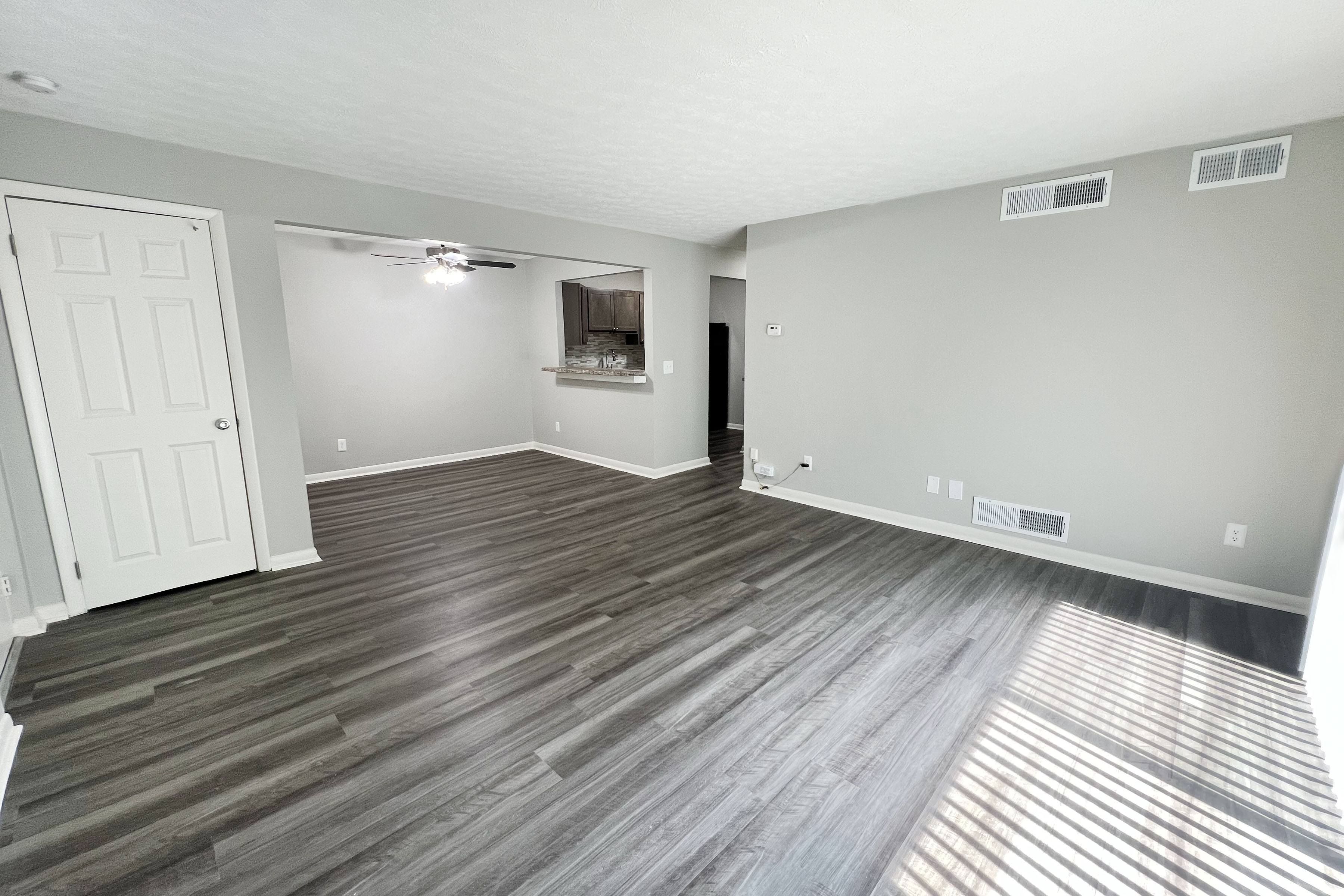 Fox Run Apartments Image 31