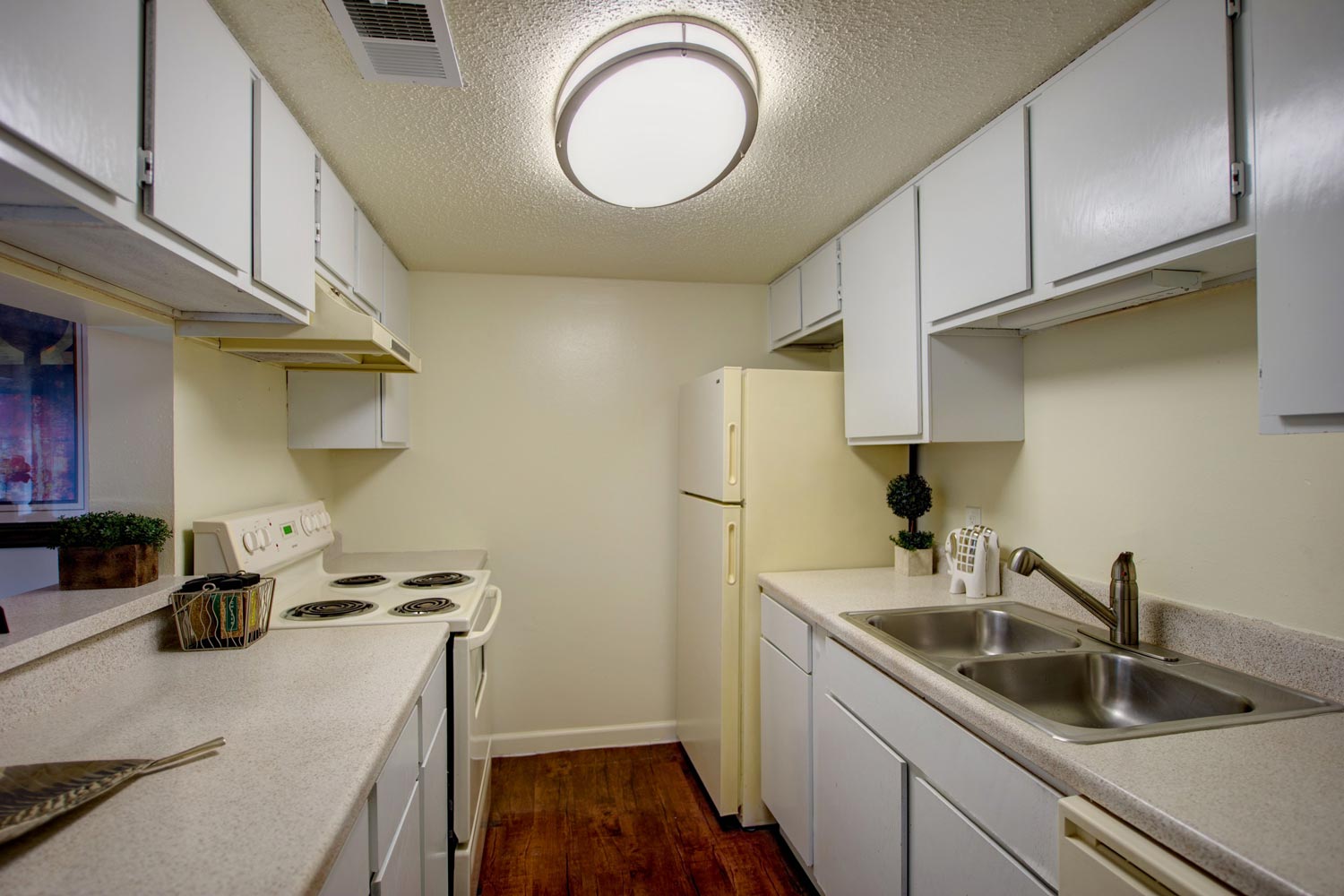 Resort Townhomes Image 8