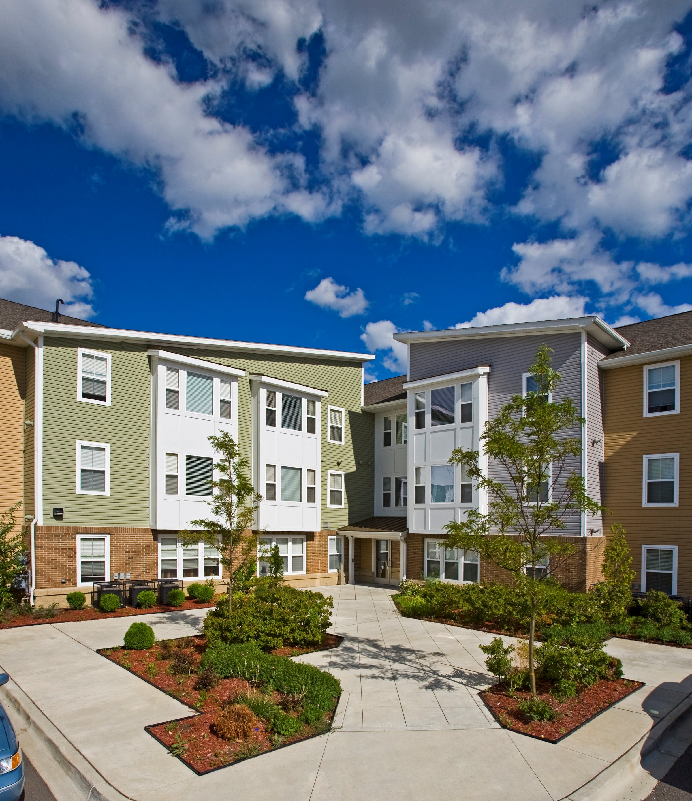 Cameron Court Image 1