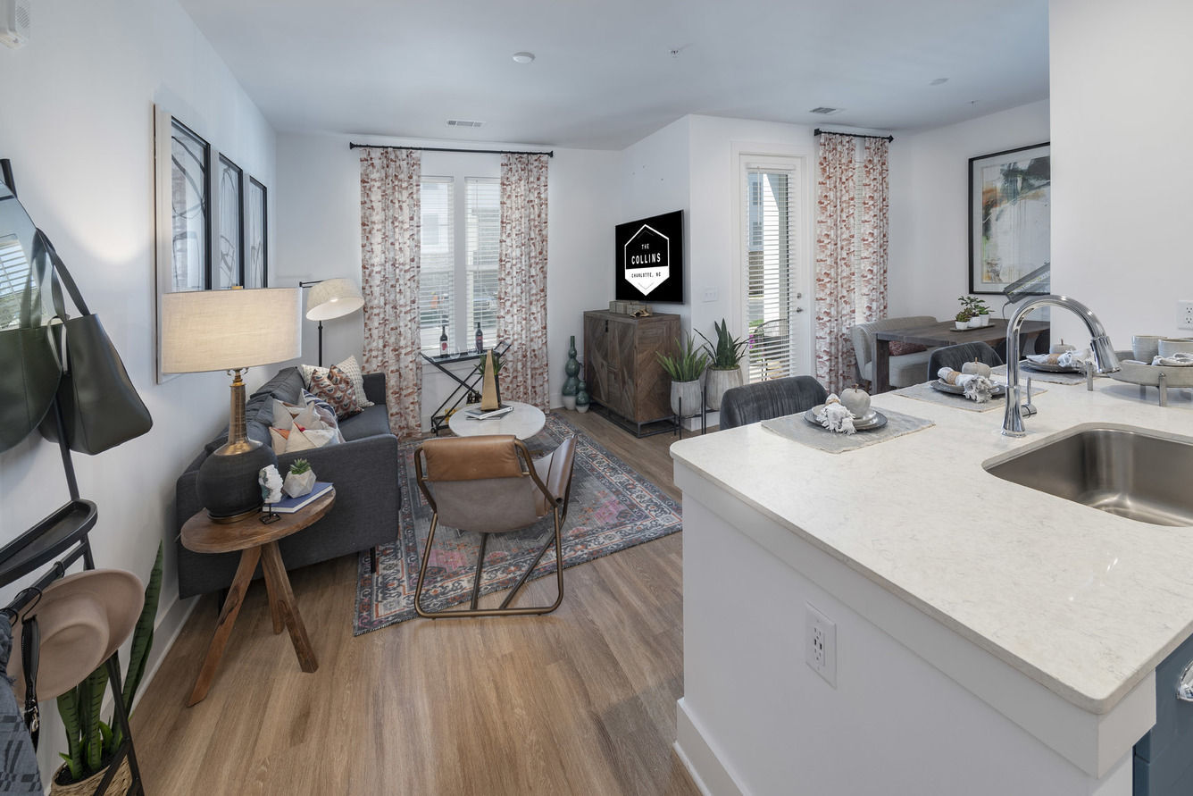 The Collins Apartments Image 13