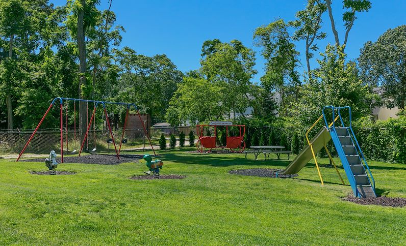 California Apartments Image 3