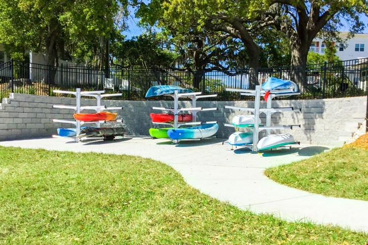 Solaris Key Image 29