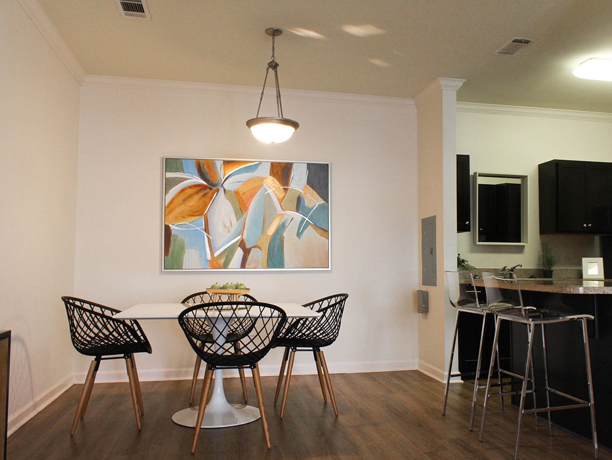 Camden Lake Apartments Image 16