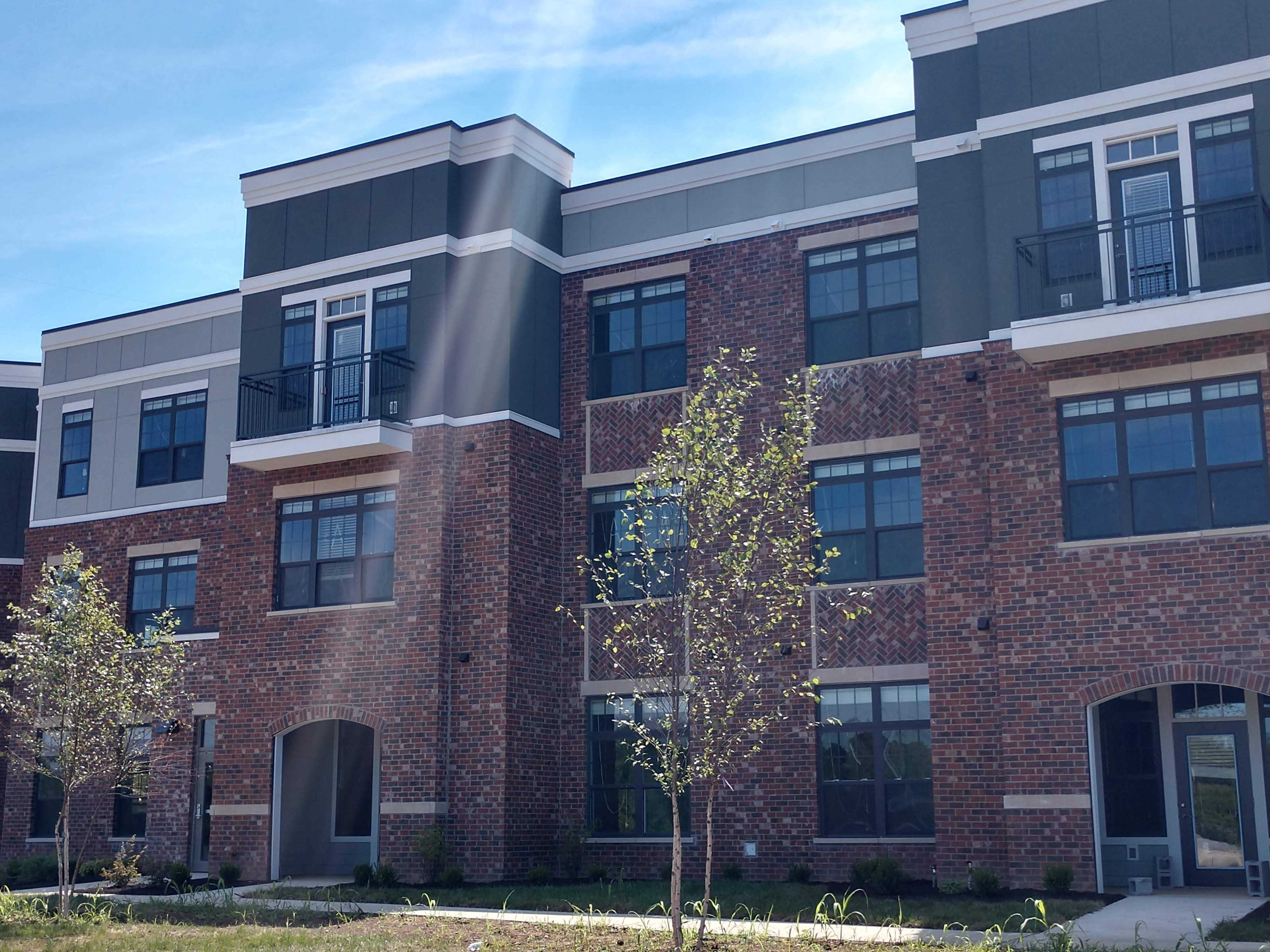 Apartments at Vintage at Foxland Harbor Gallatin