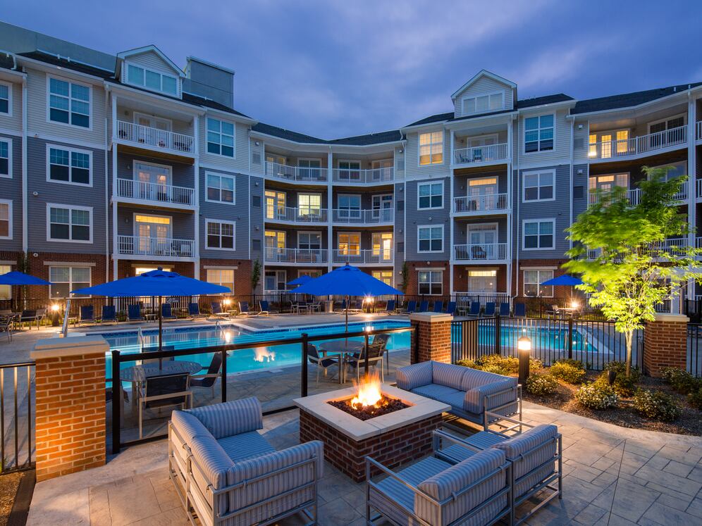 Newly renovated pool and courtyard. Updated photos coming soon.