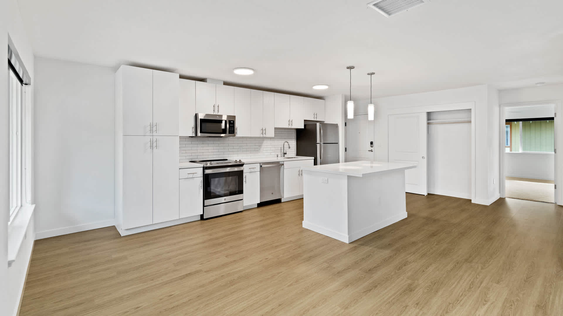 Lorien Ivy I Image 9