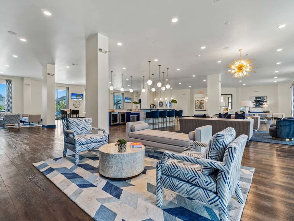 Reveal on the Lake   Image 14