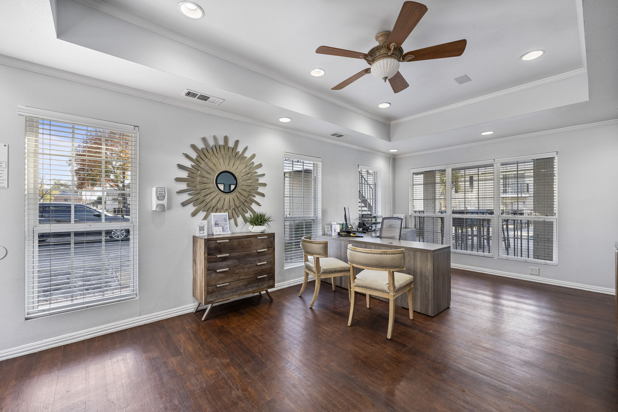 Lockwood Heights Image 29