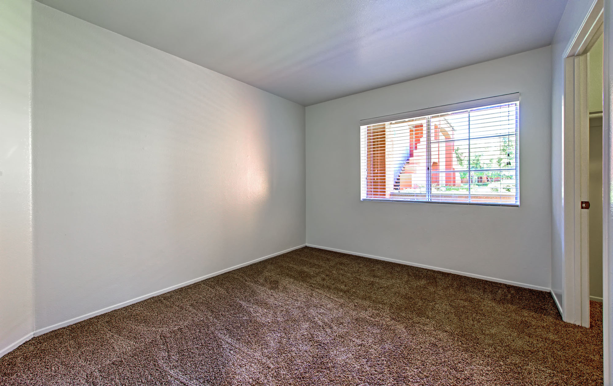 Deerwood Apartments Image 15