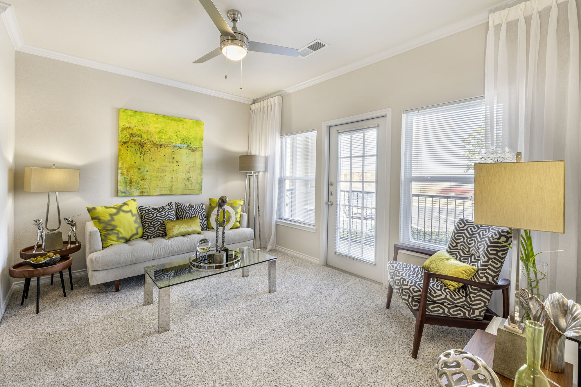 New Longview Apartments Image 8