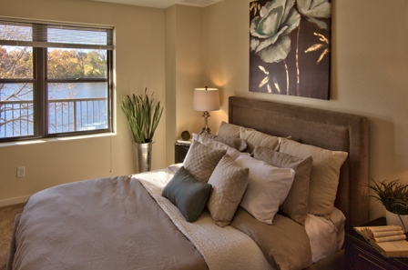 Lakeview Terrace Image 9