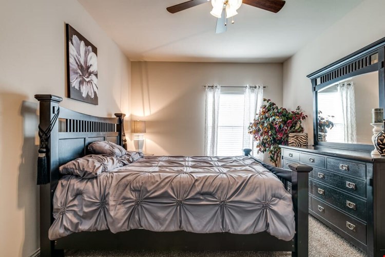 Remi Apartment Homes Image 7